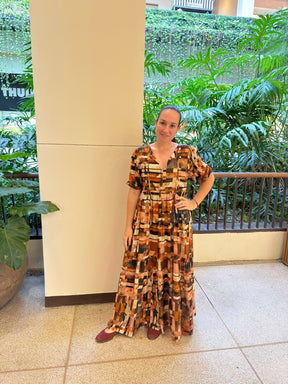 Vestido Camila Estampa Detroit Carmelia